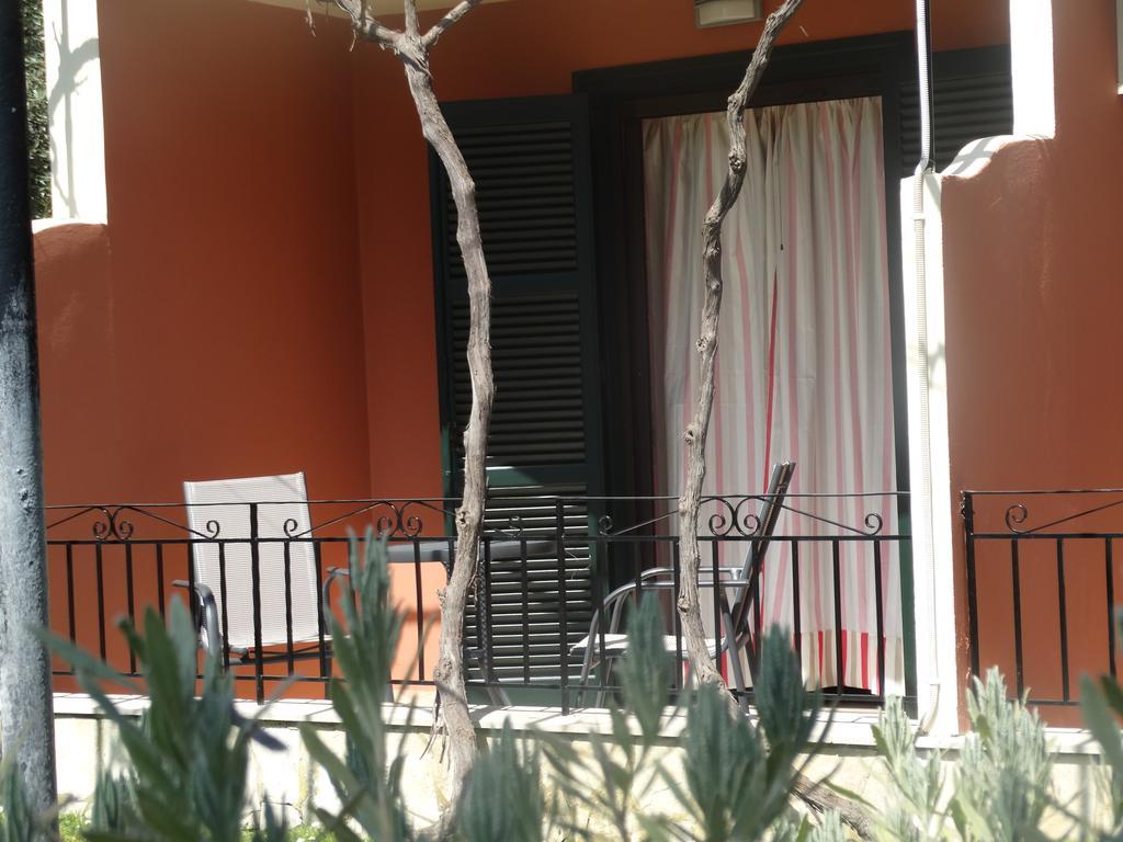 Dassia Beach Pension מראה חיצוני תמונה